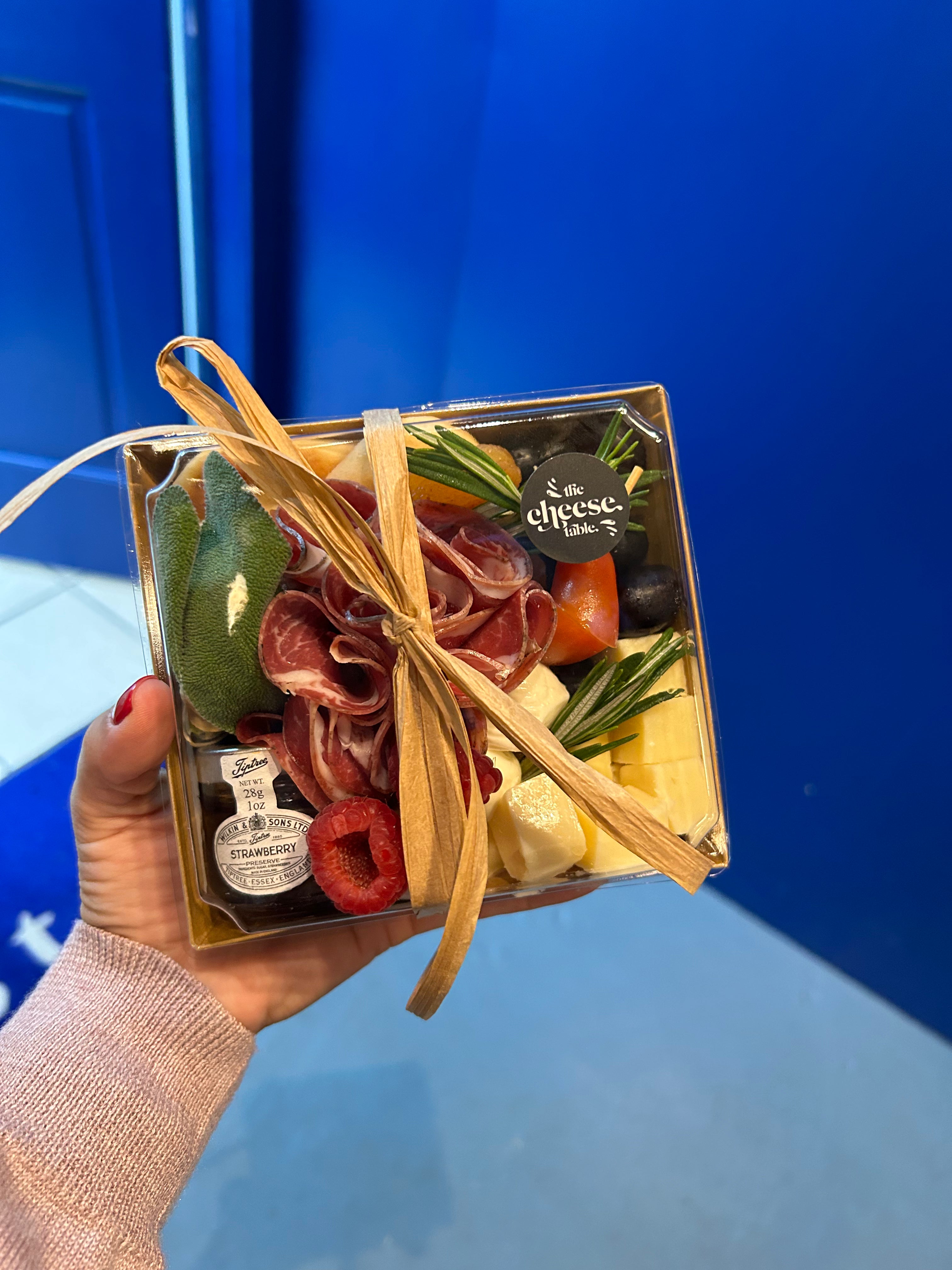 ST.GRÍA Platter Box #1